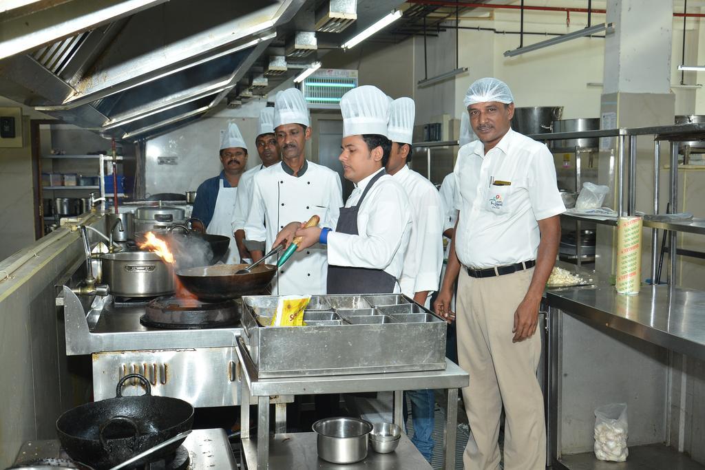 Hotel Palmyra Grand Suite - Tirunelveli Luaran gambar
