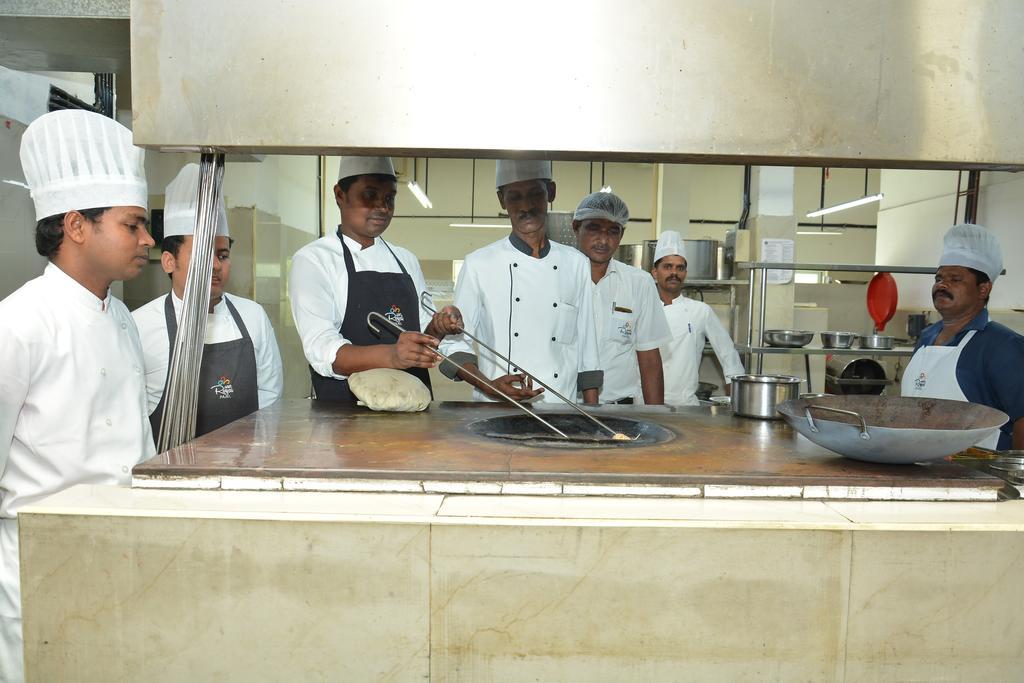 Hotel Palmyra Grand Suite - Tirunelveli Luaran gambar